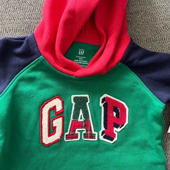 NWT Baby Gap hoodie. - Picture 3 of 3